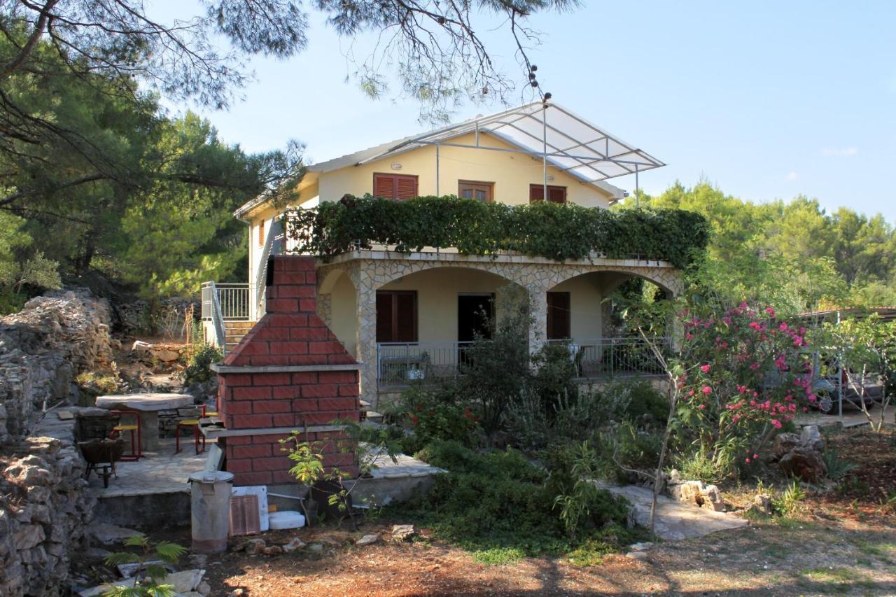 Apartments With A Parking Space Mudri Dolac, Hvar - 4043 Vrbanj Exterior photo